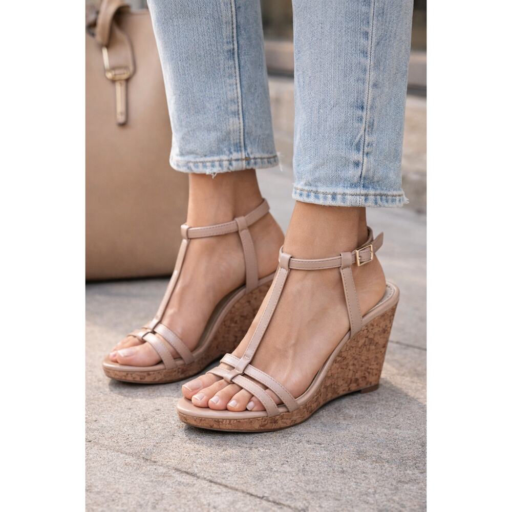 Jessica Simpson Beige Wedge Heels Womens 8.5 Strappy Cork Platform